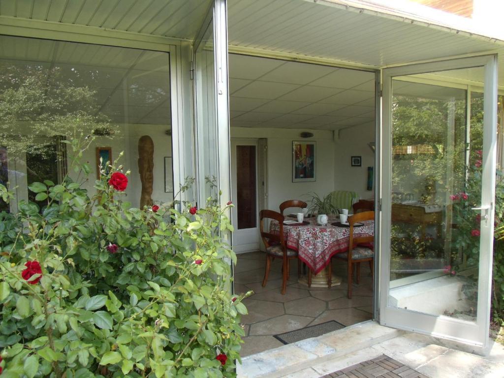 Le Grand Jardin Bed & Breakfast Beaune  Luaran gambar